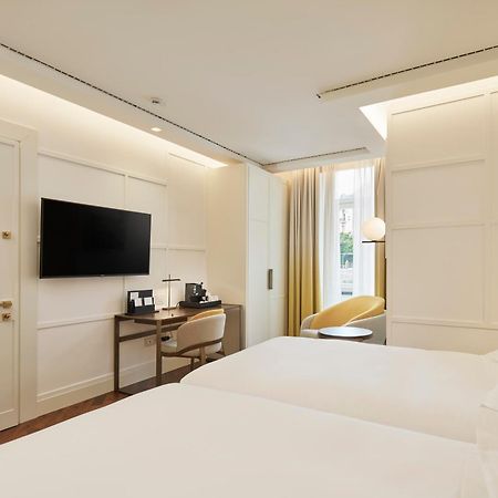 De Bonart Naples, Curio Collection By Hilton Hotell Eksteriør bilde