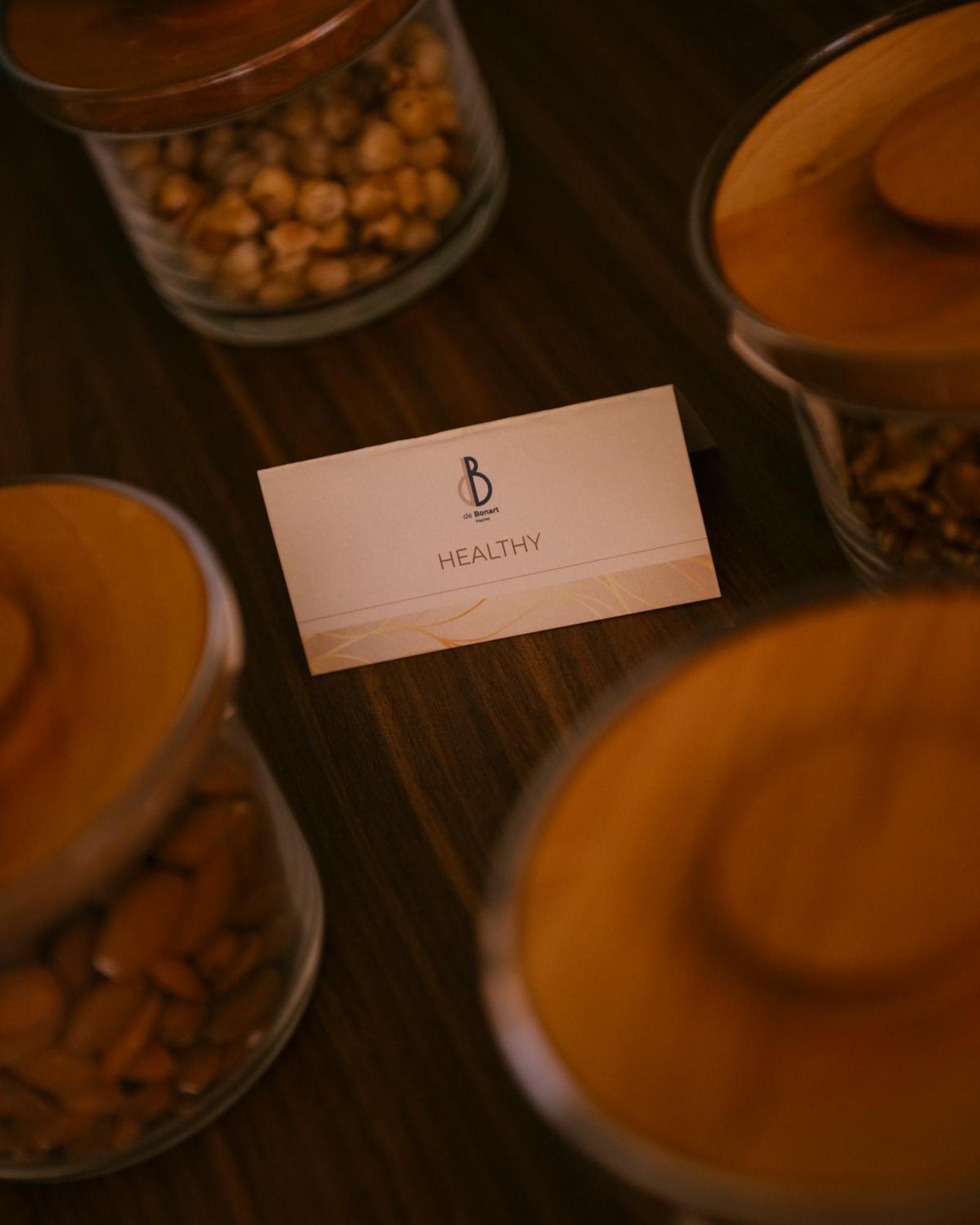 De Bonart Naples, Curio Collection By Hilton Hotell Eksteriør bilde