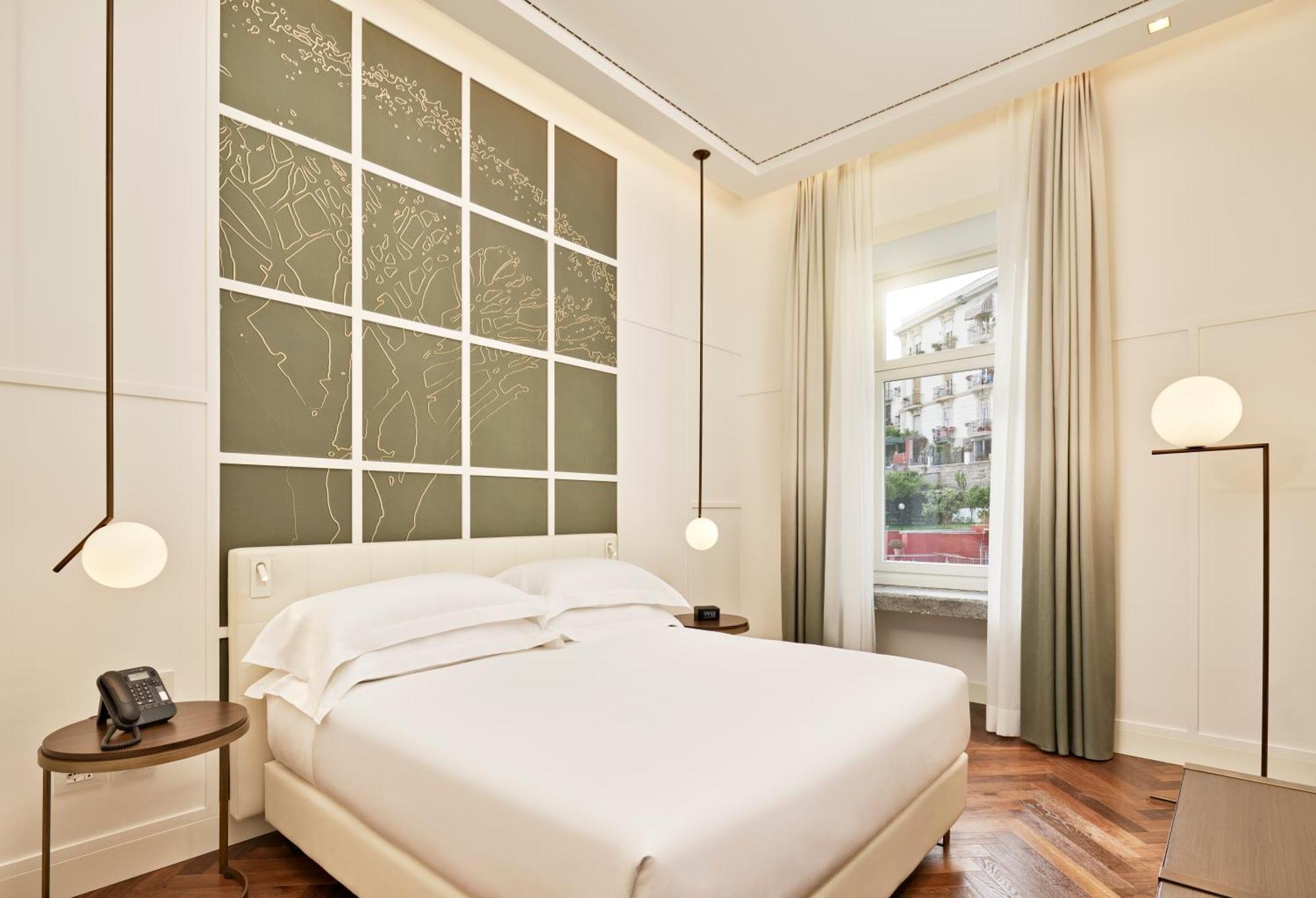 De Bonart Naples, Curio Collection By Hilton Hotell Eksteriør bilde